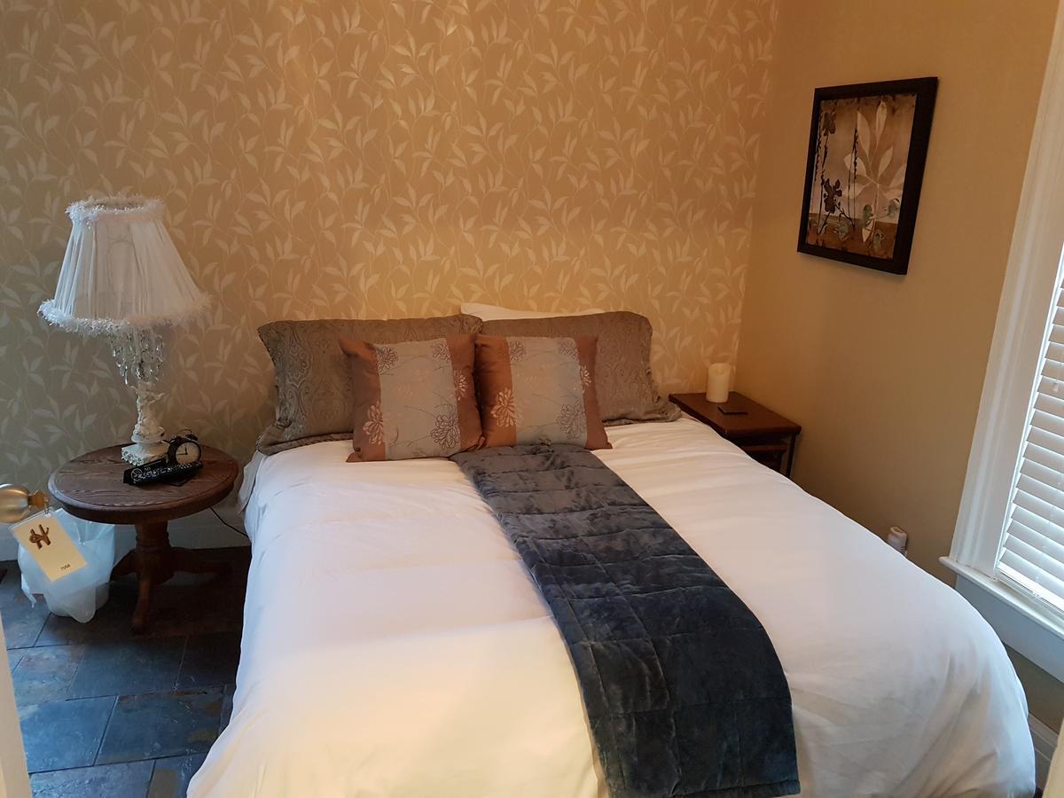 Kingsville Hellemsfield Inn & Bed And Breakfast المظهر الخارجي الصورة