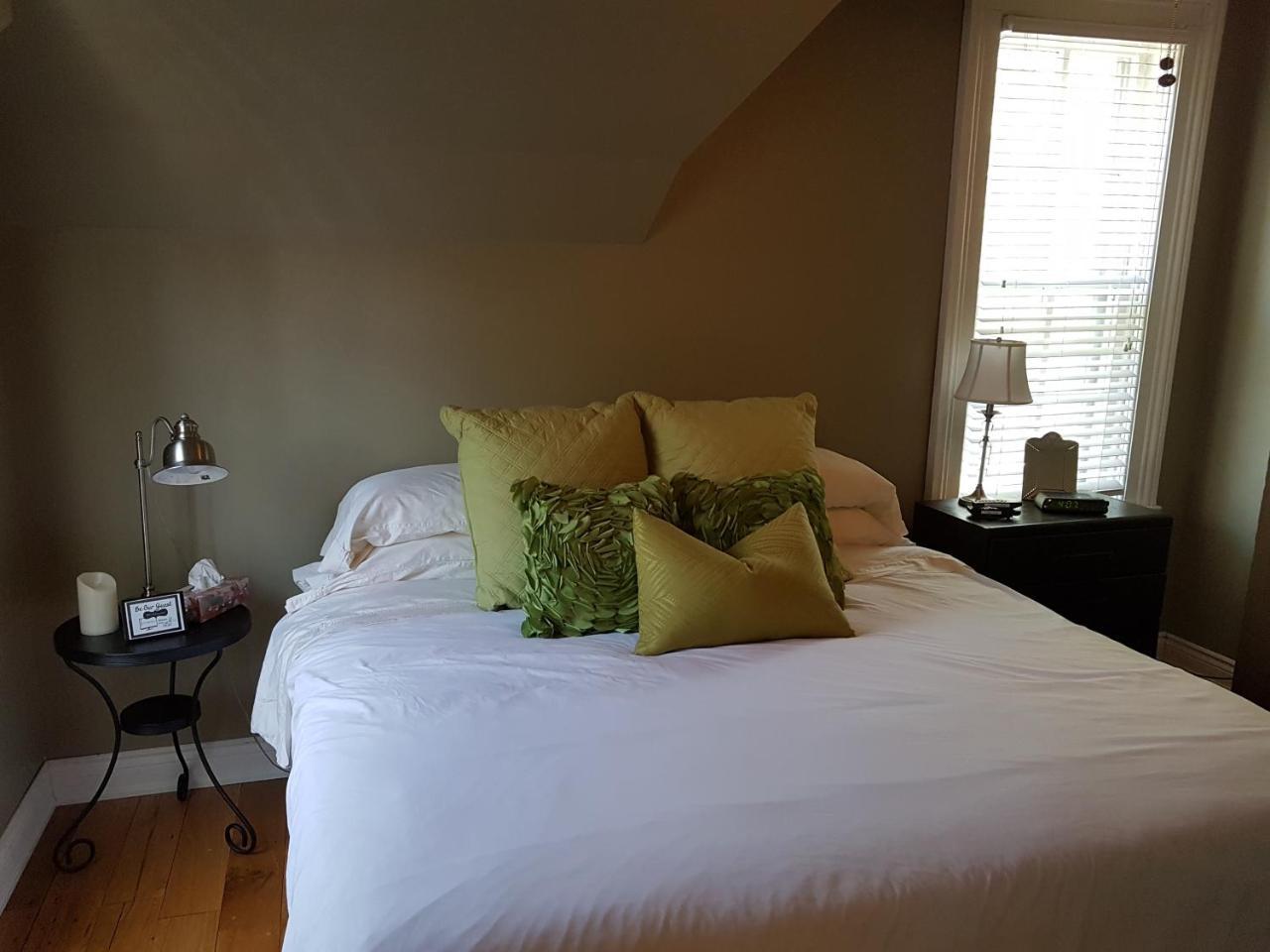 Kingsville Hellemsfield Inn & Bed And Breakfast المظهر الخارجي الصورة